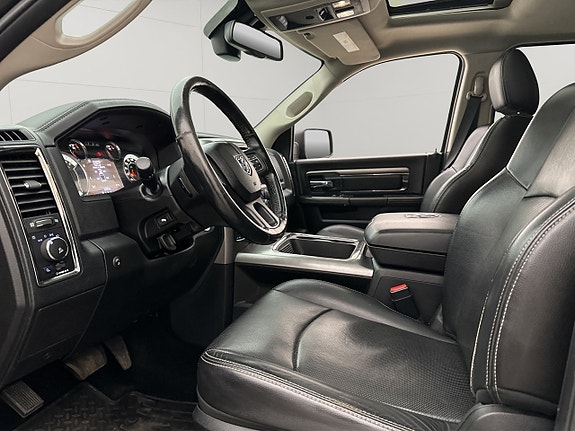Dodge RAM 1500 13 of 30