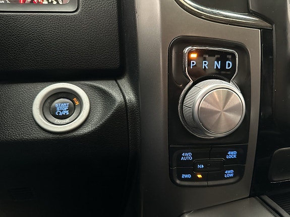 Dodge RAM 1500 18 of 30
