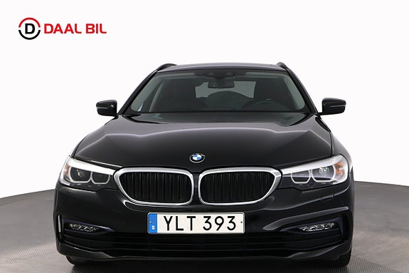 BMW 520d 2 of 27