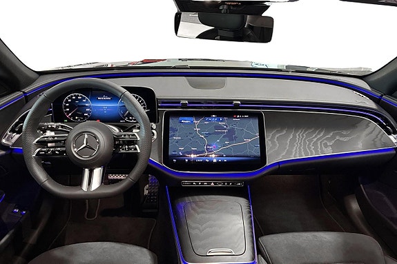 Mercedes-Benz E300 e 9 of 14