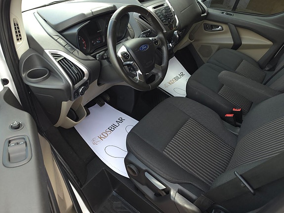 Ford Custom Tourneo 11 of 14