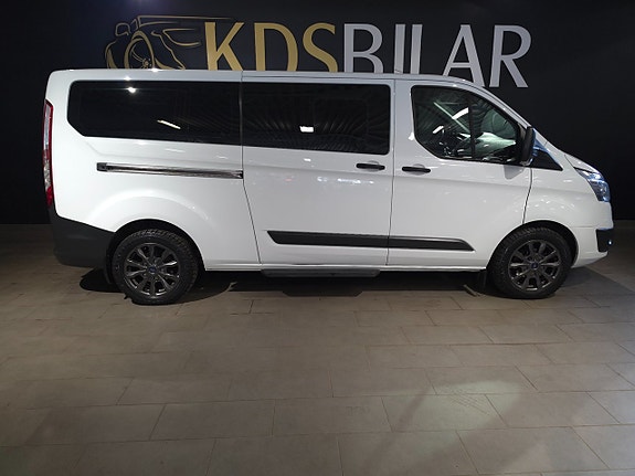 Ford Custom Tourneo 5 of 14