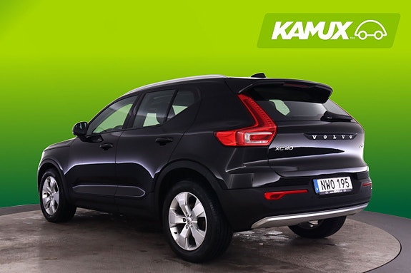 Volvo XC40 5 of 21