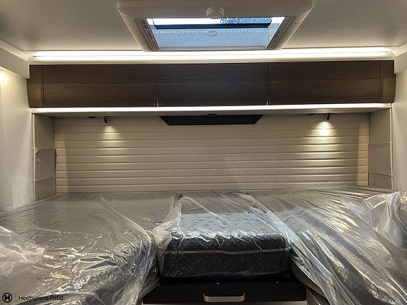 Adria Matrix Supreme 670 SL 14 of 14