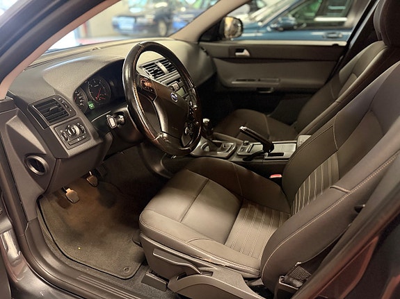 Volvo S40 5 of 9