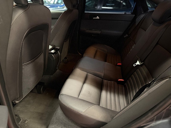 Volvo S40 6 of 9