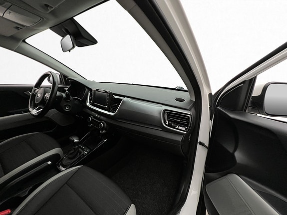 Kia Stonic 7 of 11