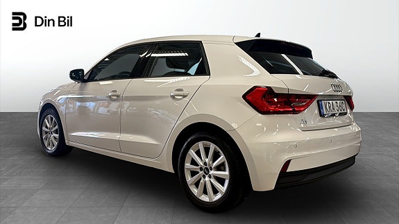 Audi A1 3 of 12
