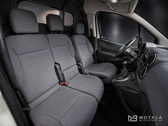 Peugeot Partner 12 of 13