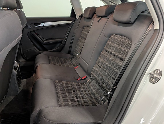 Audi A4 6 of 15