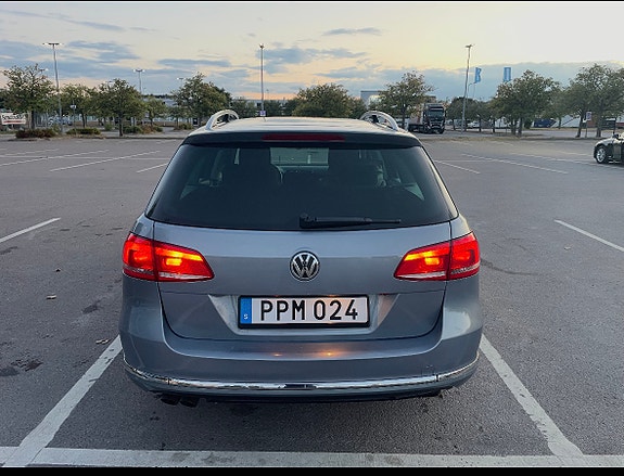 Volkswagen Passat 3 of 4