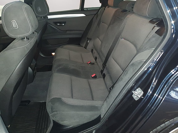 BMW 520d 14 of 19