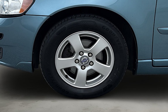 Volvo V50 9 of 21