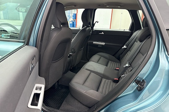 Volvo V50 14 of 21