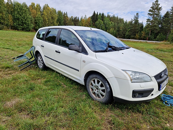 Ford Focus 3 of 3