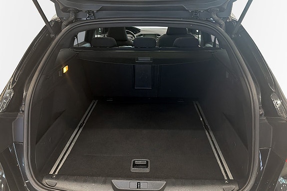 Peugeot 308 SW 10 of 11