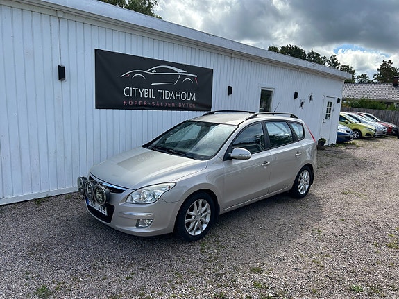 Hyundai i30 2 of 6