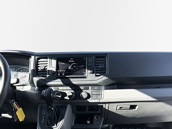 Volkswagen Crafter 10 of 10