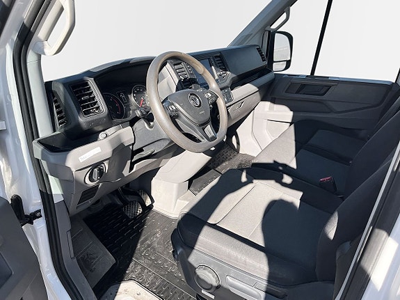 Volkswagen Crafter 7 of 10