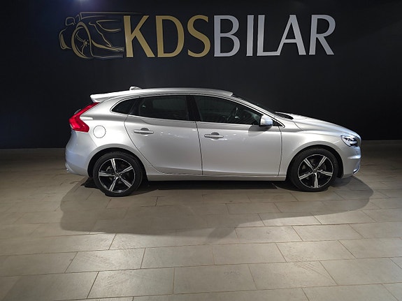 Volvo V40 5 of 11
