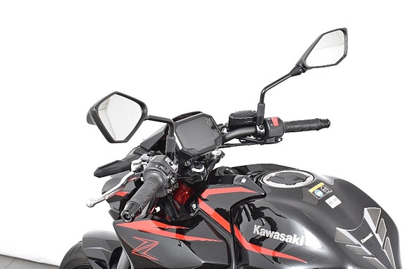 Kawasaki Z650 ABS Fullservad 6 of 18