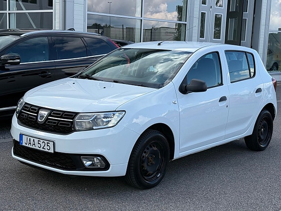 Dacia Sandero 2 of 16