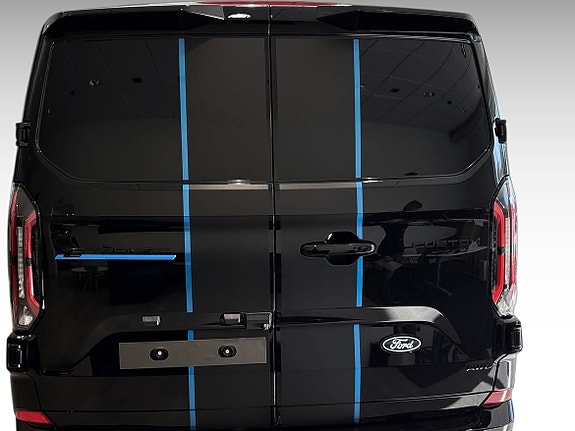 Ford E-Transit 6 of 7