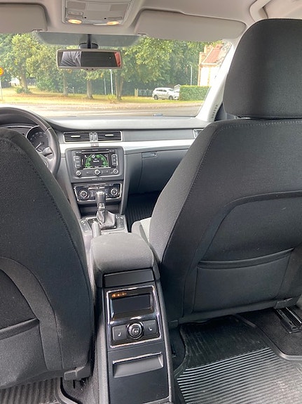 Skoda Superb 15 of 19