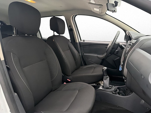 Dacia Duster 17 of 24