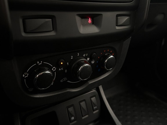 Dacia Duster 16 of 24