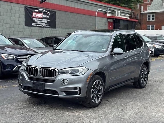 BMW X5 2 of 10
