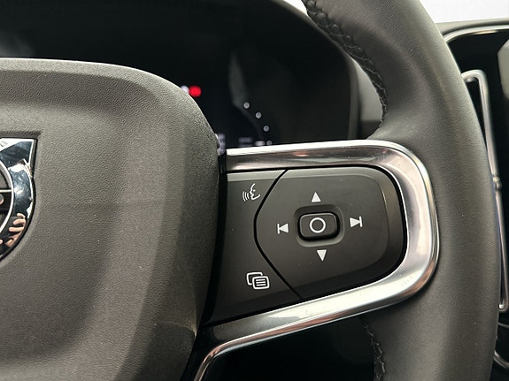 Volvo XC40 18 of 30