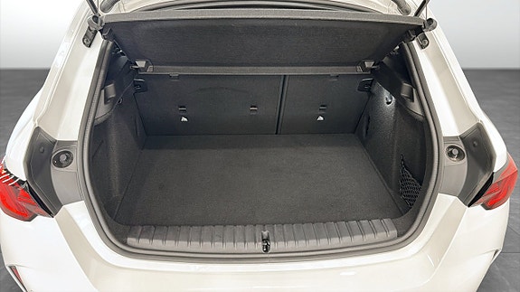 BMW 120d 10 of 13
