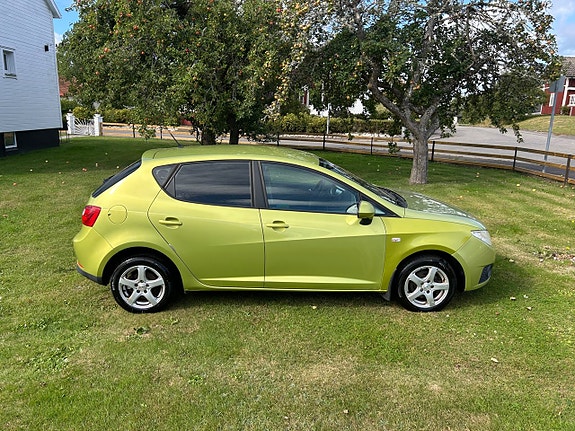 Seat Ibiza 4 of 11