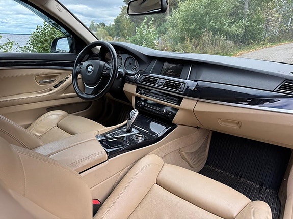 BMW 520d 12 of 13