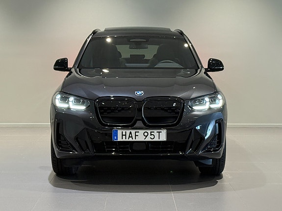 BMW iX3 2 of 18