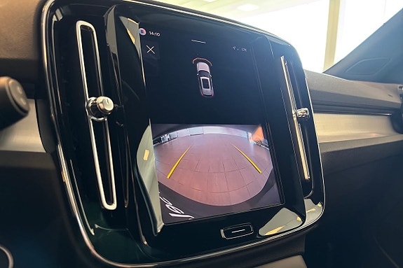 Volvo XC40 22 of 23