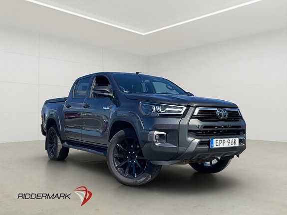 Toyota HiLux 3 of 30