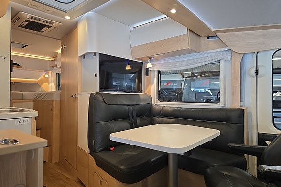 Hymer B-MC I 580 170hk Automat ALDE, AC-bodel, Solcell, Läder 6 of 30