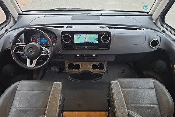 Hymer B-MC I 580 170hk Automat ALDE, AC-bodel, Solcell, Läder 9 of 30