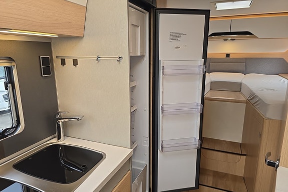 Hymer B-MC I 580 170hk Automat ALDE, AC-bodel, Solcell, Läder 14 of 30