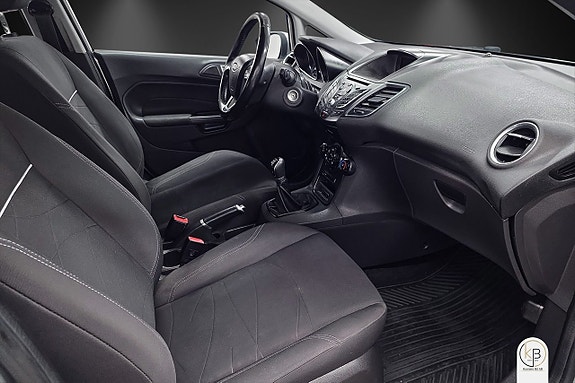 Ford Fiesta 10 of 11