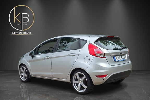 Ford Fiesta 4 of 11