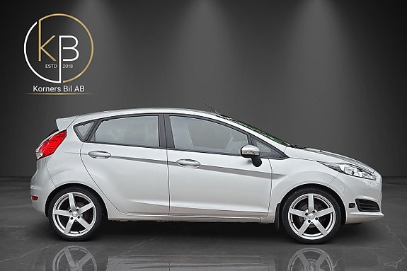 Ford Fiesta 2 of 11
