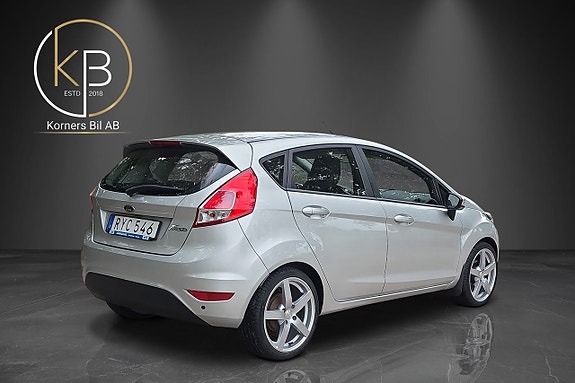 Ford Fiesta 3 of 11