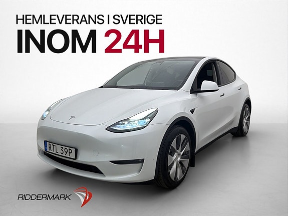 Tesla Model Y 4 of 30