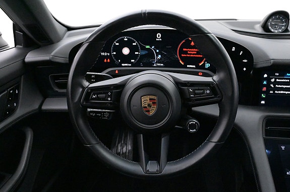 Porsche Taycan 4S 7 of 27