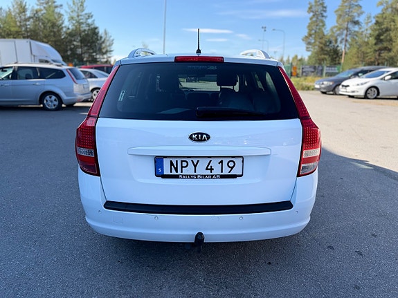 Kia Ceed 16 of 17