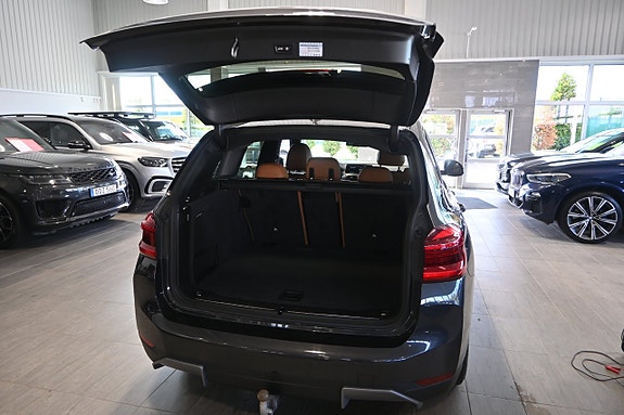 BMW iX3 17 of 30