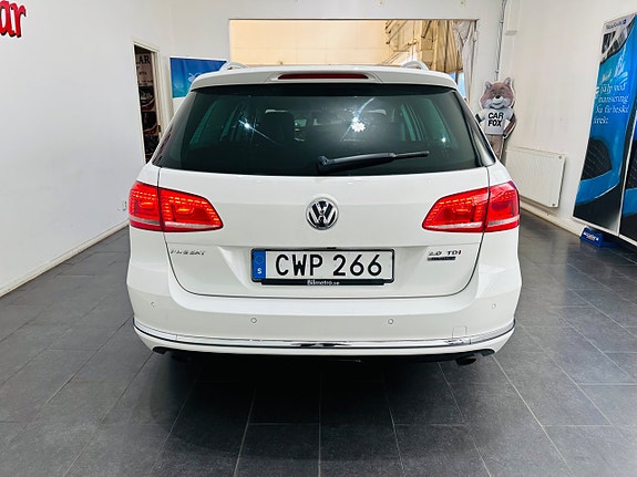 Volkswagen Passat 9 of 23